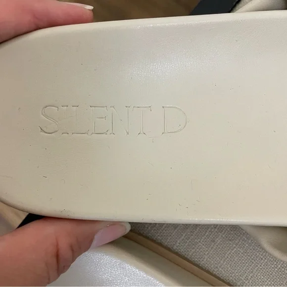 Anthropologie Silent D Cream Helena Slip On Flat Strap Sandals Size 40/9-9.5 - Picture 6 of 9